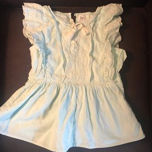 Girls Gap Flutter Sleeve blouse 8
